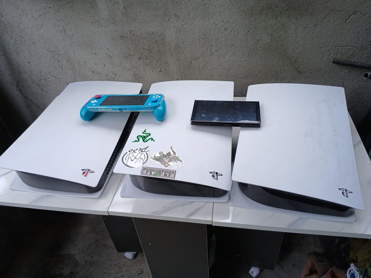 Multiple PS5 consoles ready for service by Ra Mur
